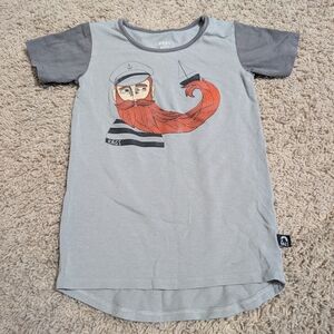 Rags to Raches Gray and Orange Short Sleeve Tee